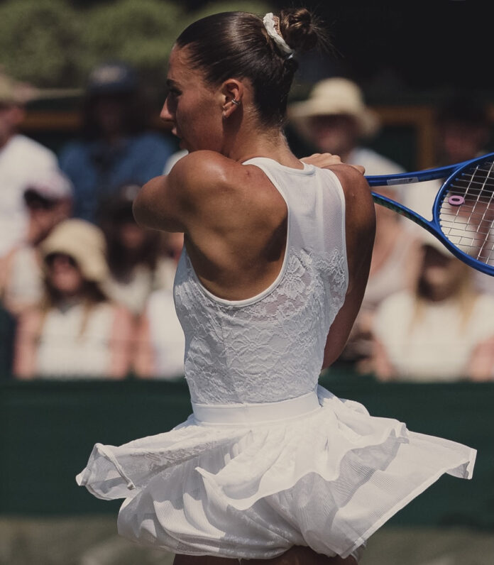 El-earcuff-la-tendencia-mas-deseada-conquista-la-pista-de-Wimbledon2.jpg
